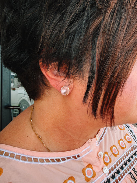 TOVA Studs Vintage Rose Matte