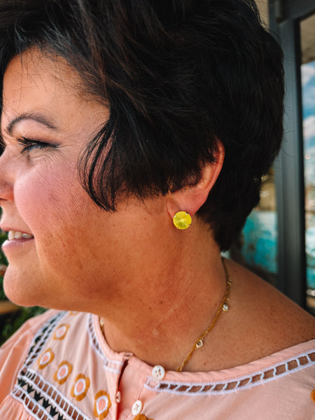TOVA Citrus Lime Matte Studs