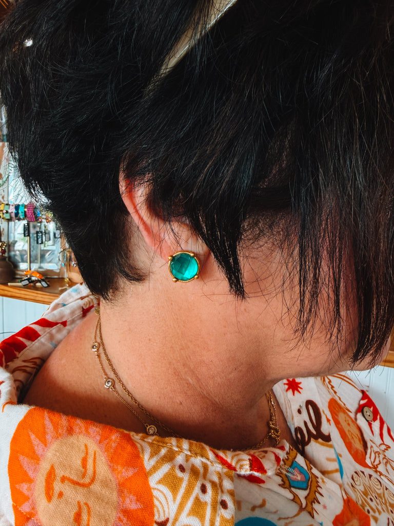 Honey Stud -Emerald