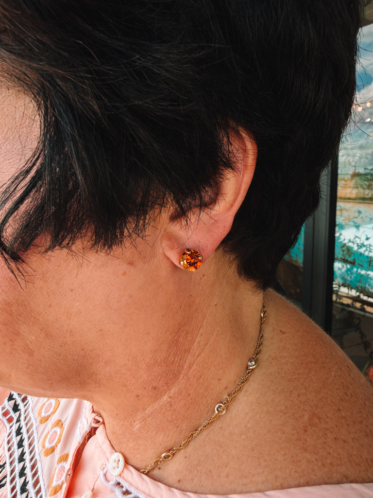 TOVA Oakland Studs in Brandy